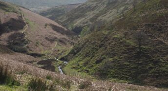 Photography of the Cut Gate bridleway dropping into Cranberry Clough in the Upper Derwent Valley